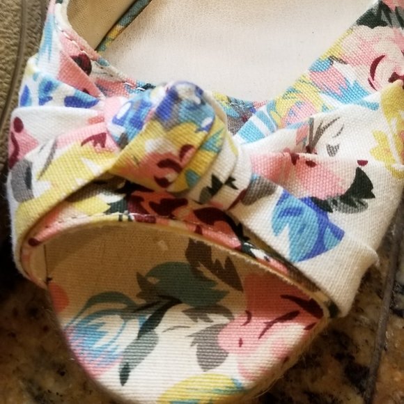 NWT FLORAL PLATFORM ESPERDRILLES SIZE 9.5 - Picture 5 of 9